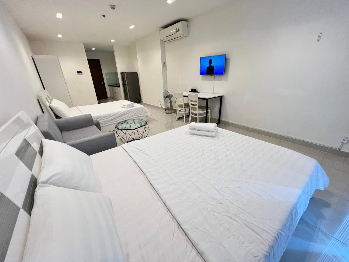 Skyhomes - Tan Son Nhat Airport Homestay Cidade de Ho Chi Minh Exterior foto