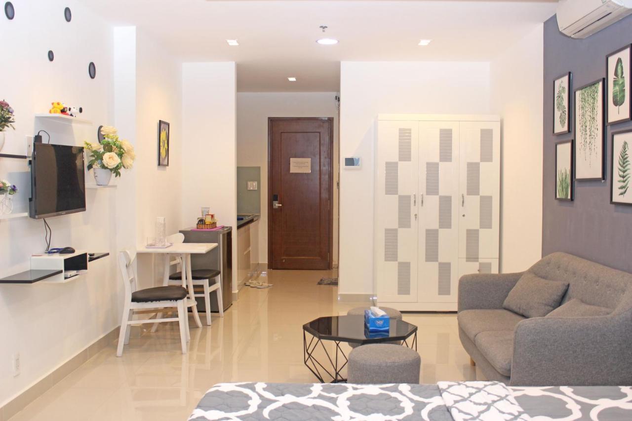 Skyhomes - Tan Son Nhat Airport Homestay Cidade de Ho Chi Minh Exterior foto