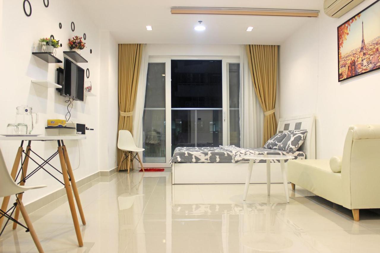 Skyhomes - Tan Son Nhat Airport Homestay Cidade de Ho Chi Minh Exterior foto