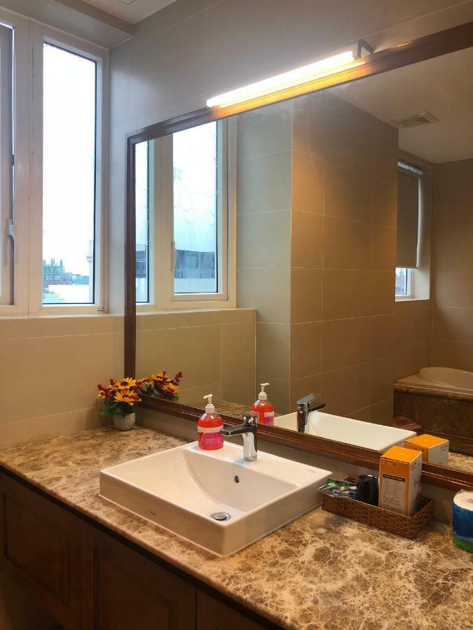 Skyhomes - Tan Son Nhat Airport Homestay Cidade de Ho Chi Minh Exterior foto